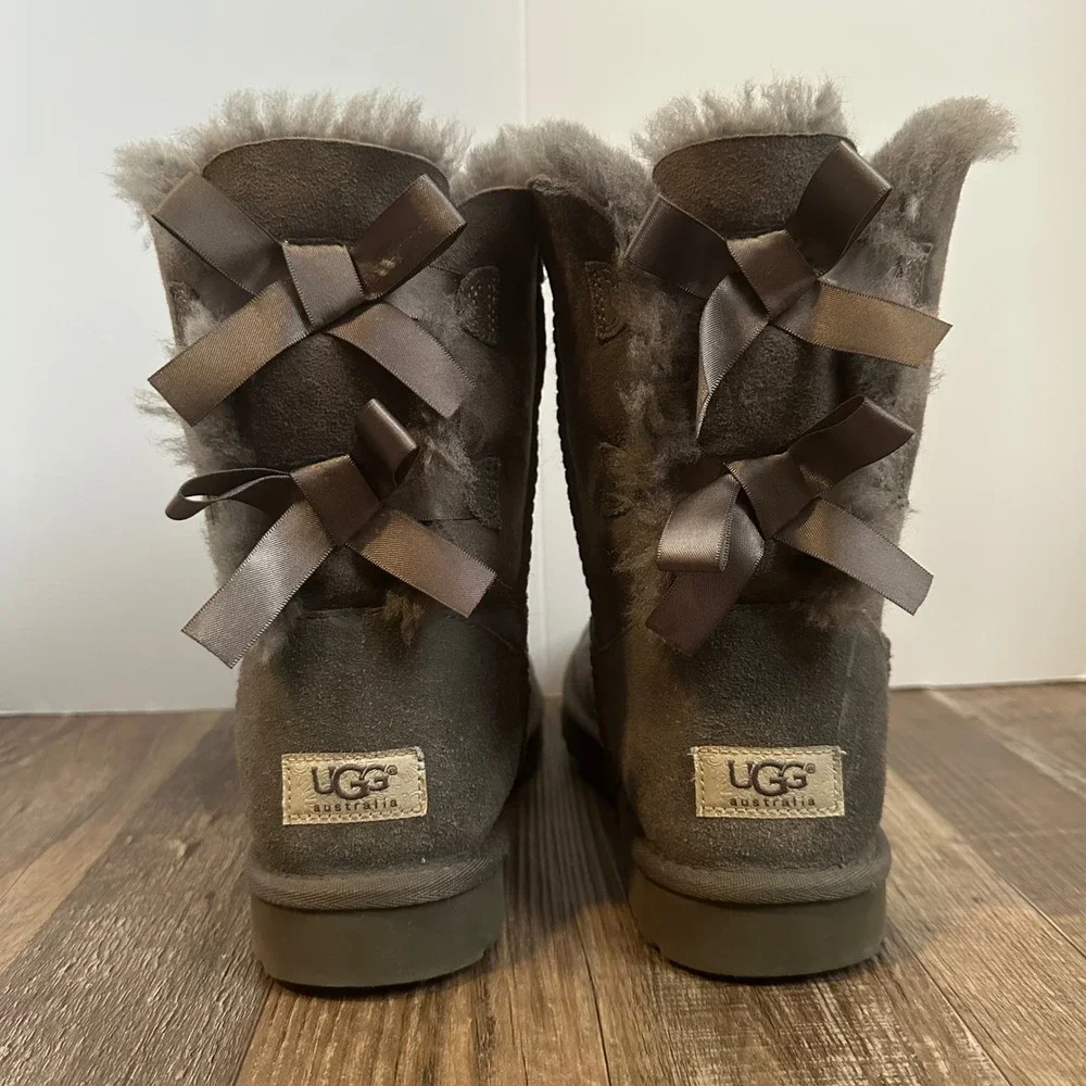 UGG‎ Australia Bailey Bow II Grey Suede Mid Calf Boots Womens Double Bows